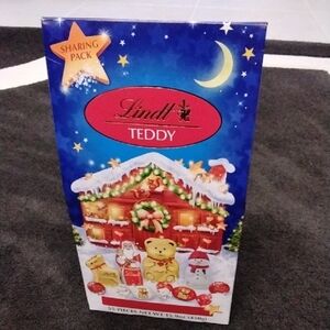 Teddy Holiday Chocolate Box - Festive Red and Gold